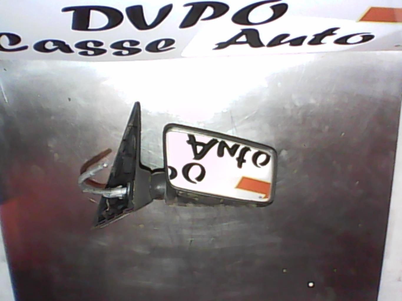 Retrovisor derecho