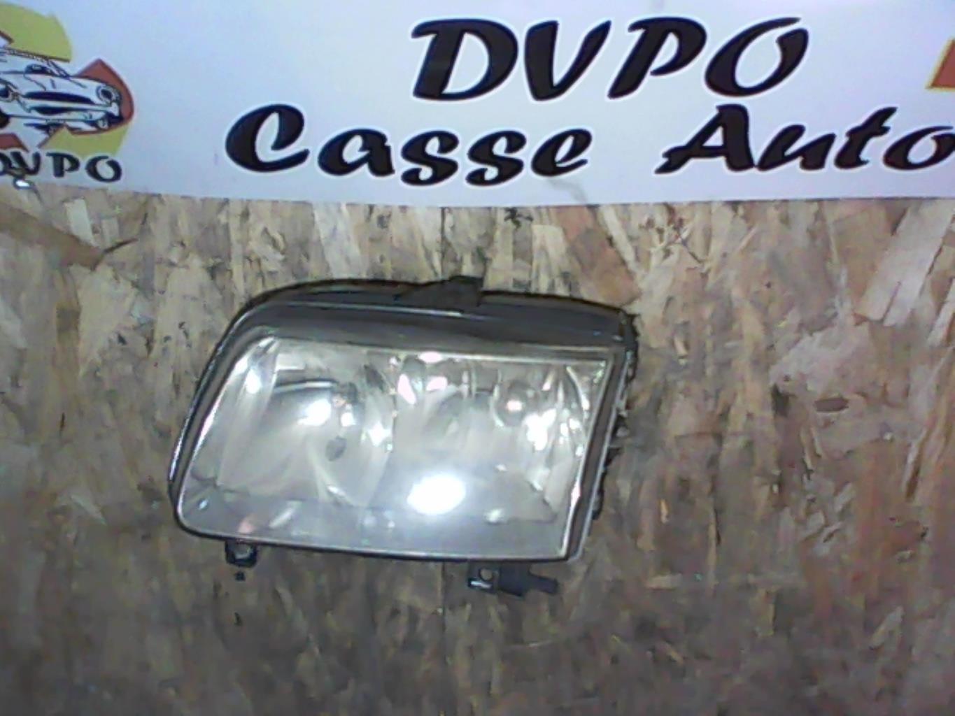 Gruppo ottico anteriore principale sinistro (luci)(faro)