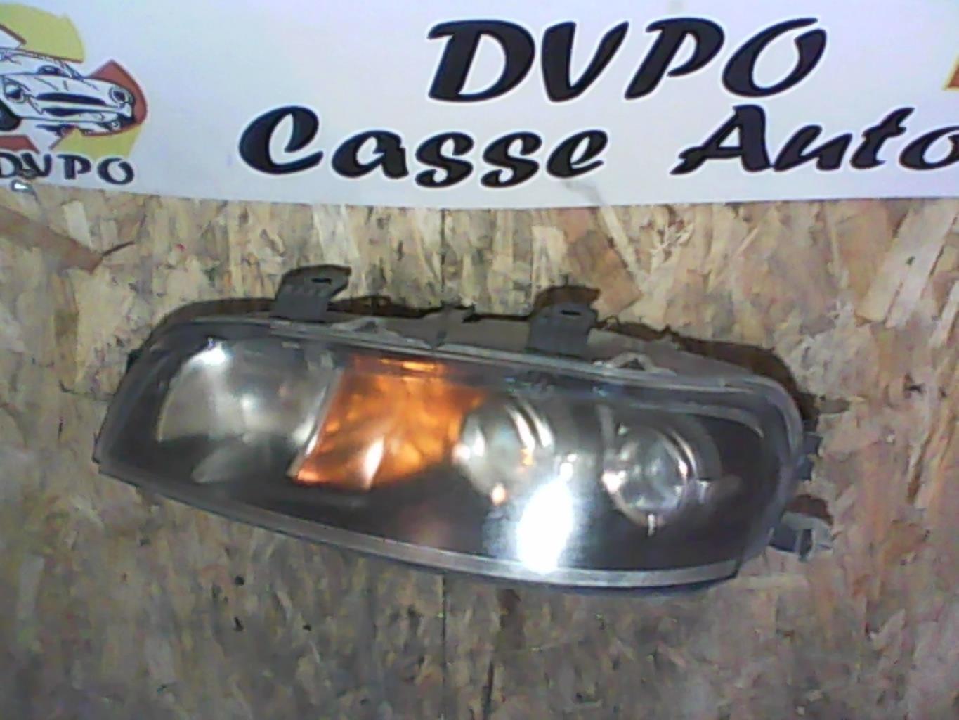 Gruppo ottico anteriore principale sinistro (luci)(faro)