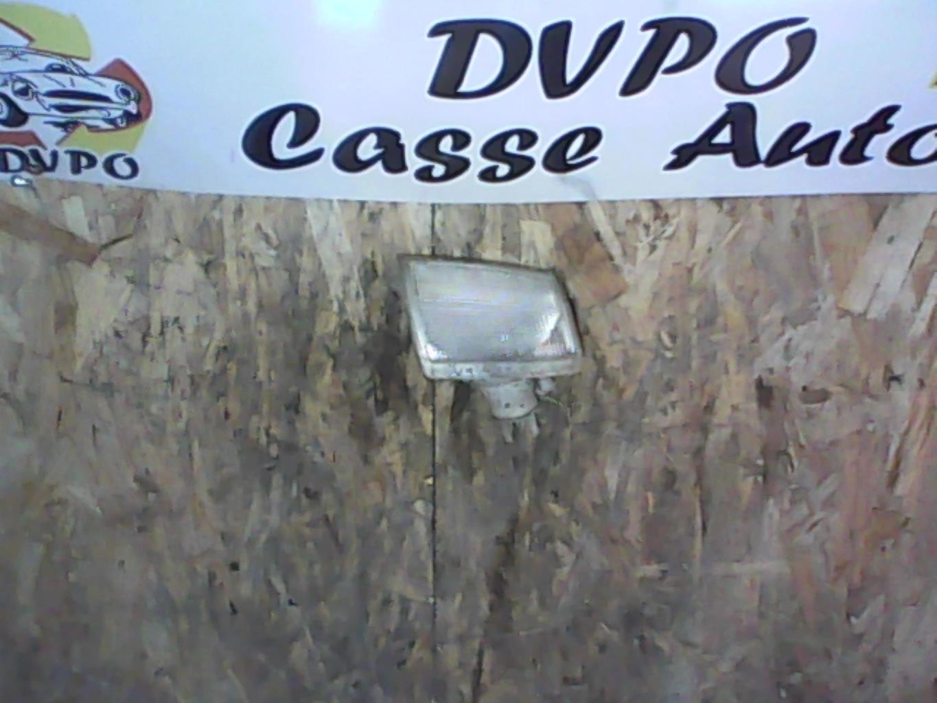 Optique avant secondaire gauche (feux)(clignotant)