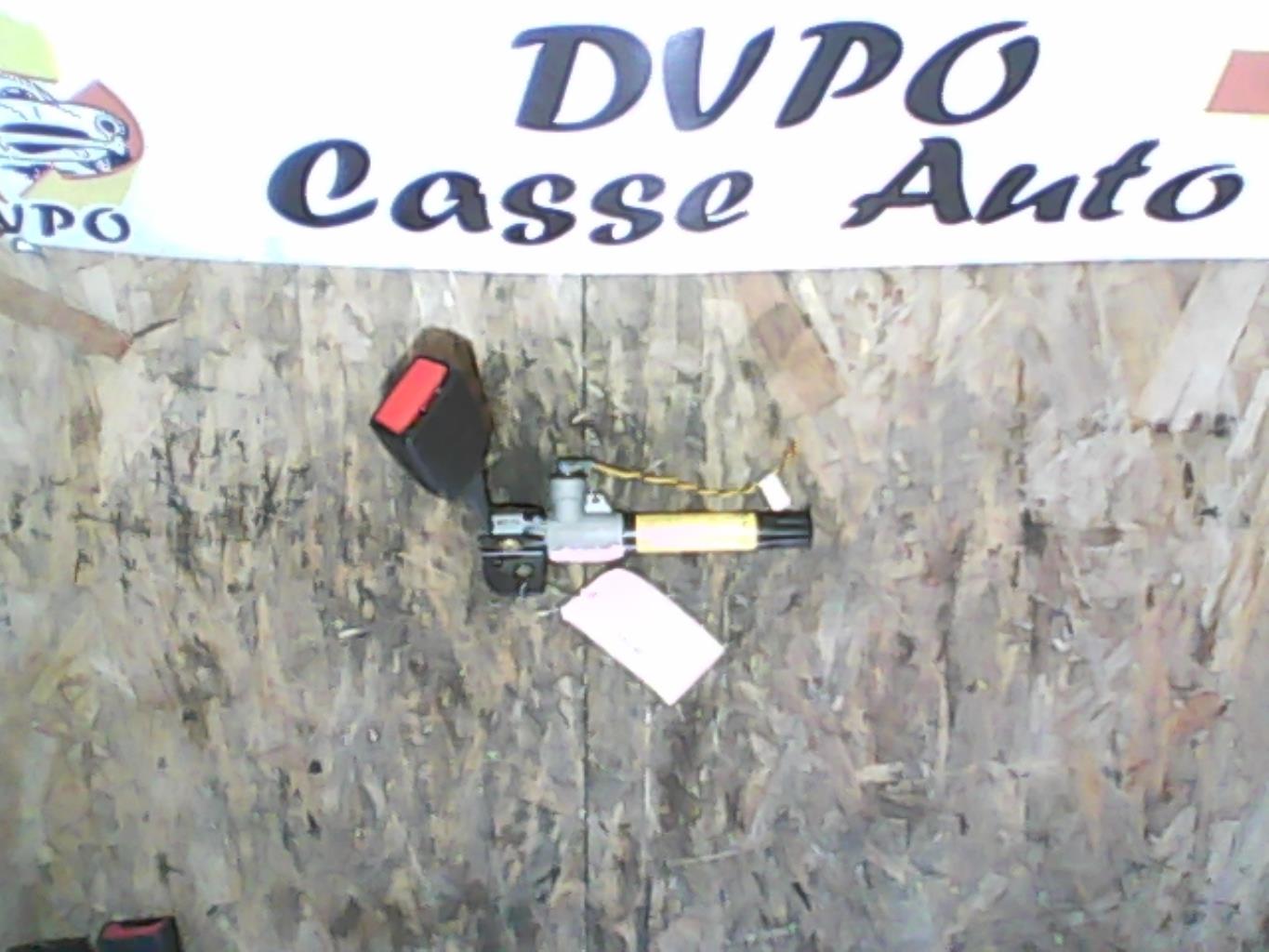 Aggancio cintura sicurezza posteriore destro