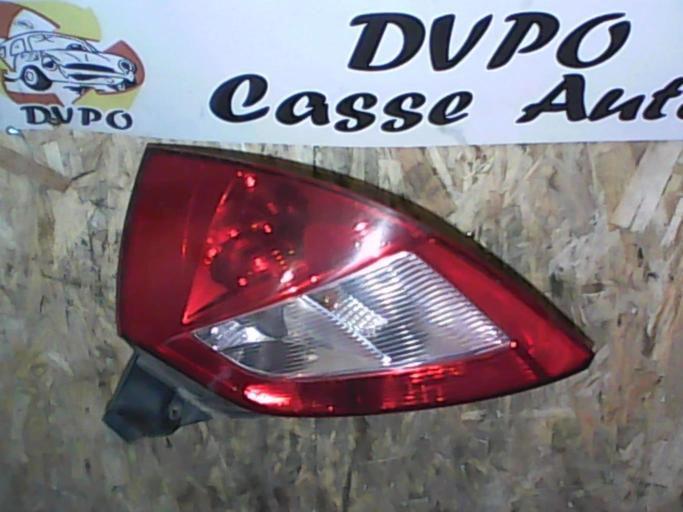 Fanale posteriore principale destro (luci)