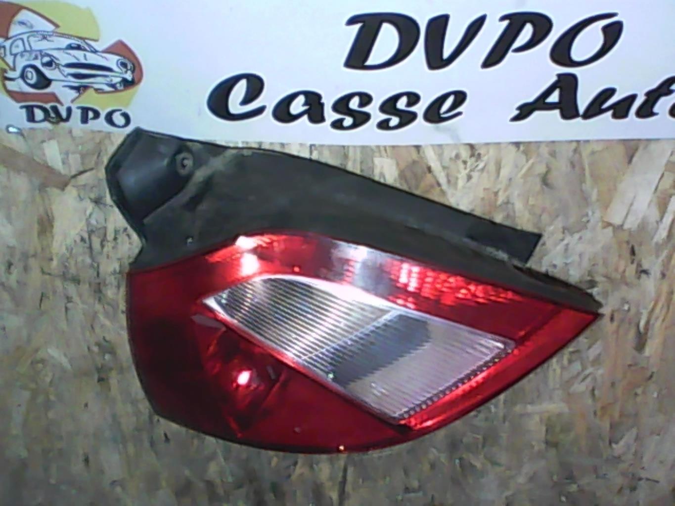 Fanale posteriore principale sinistro (luci)