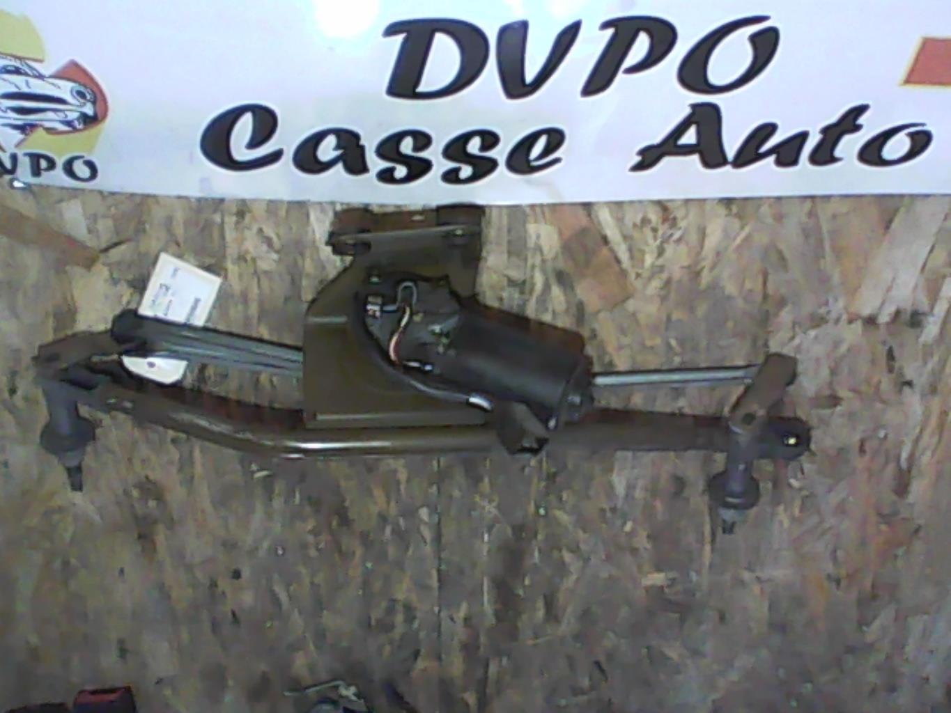 Motore tergicristallo anteriore