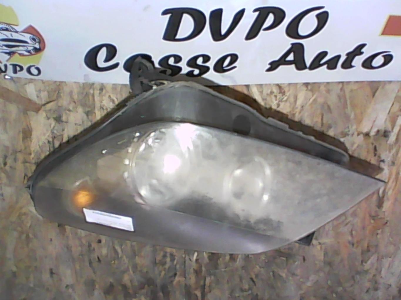 Optique avant principal gauche (feux)(phare)