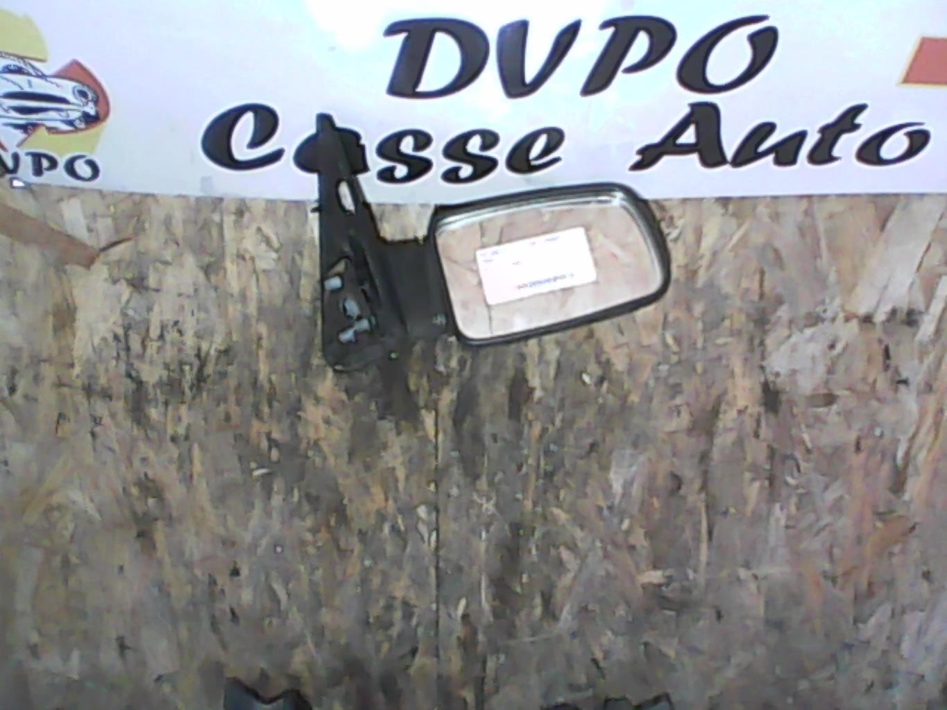 Specchietto retrovisore destro