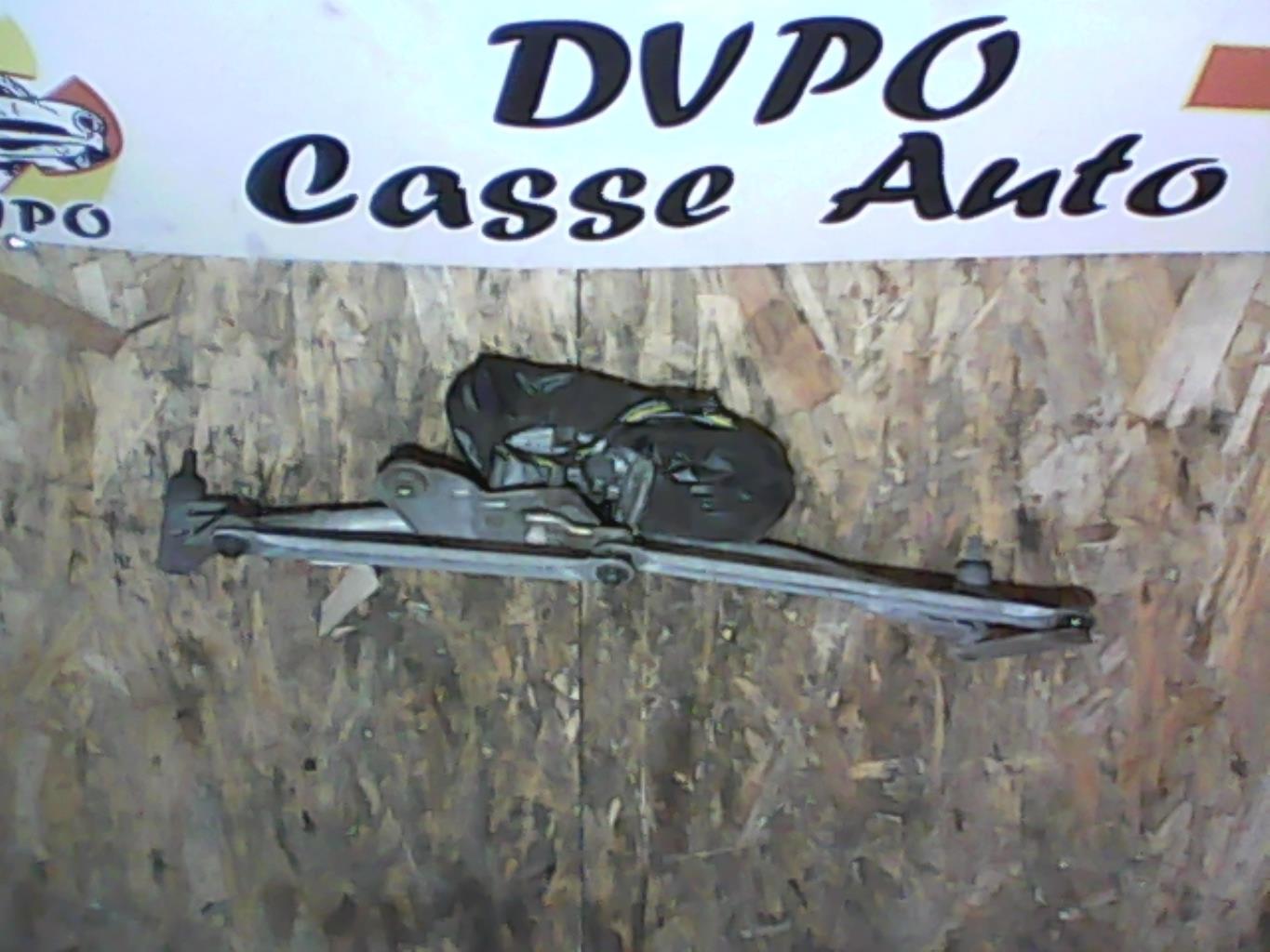Motore tergicristallo anteriore