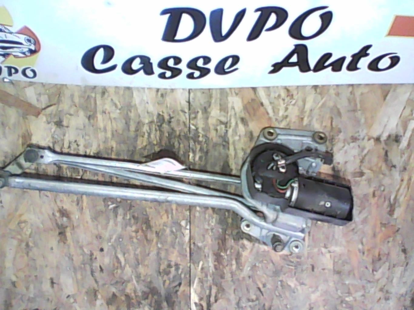 Motore tergicristallo anteriore