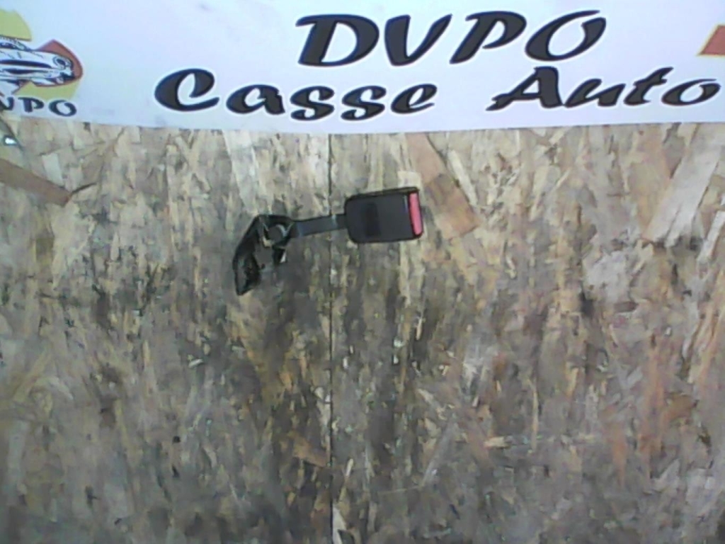 Aggancio cintura sicurezza posteriore sinistro