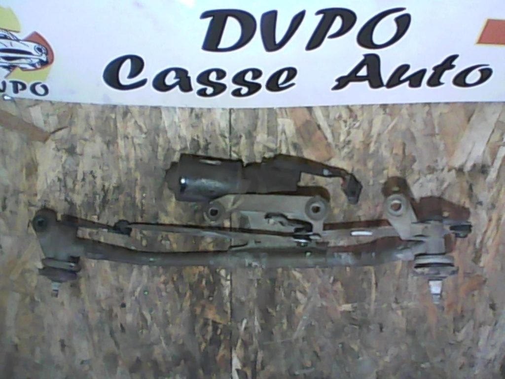 Motore tergicristallo anteriore