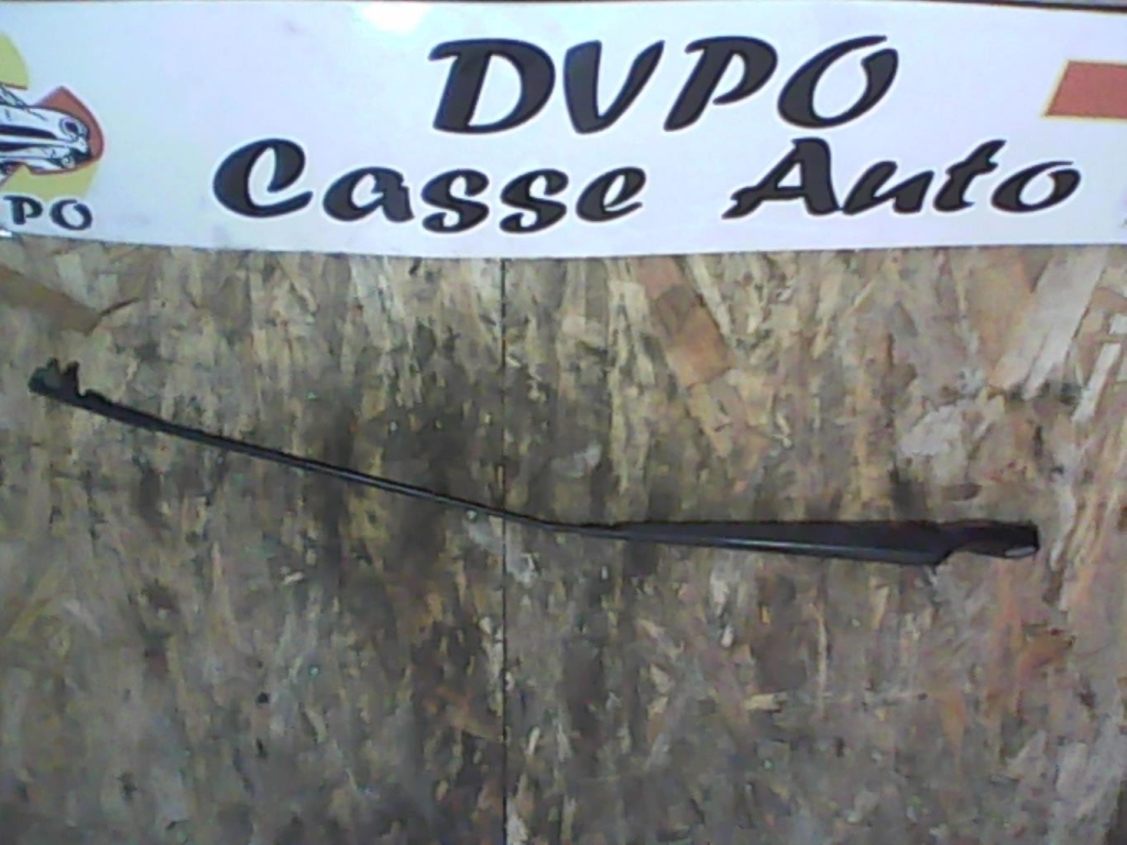 Braccio tergicristallo anteriore destro