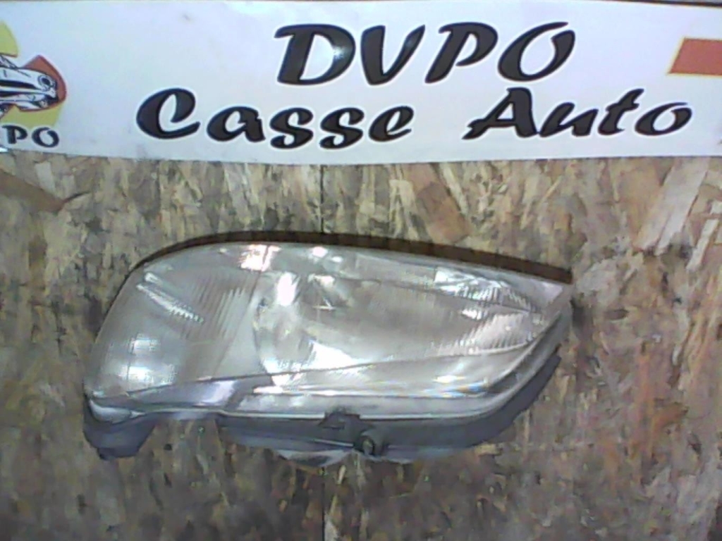 Gruppo ottico anteriore principale sinistro (luci)(faro)