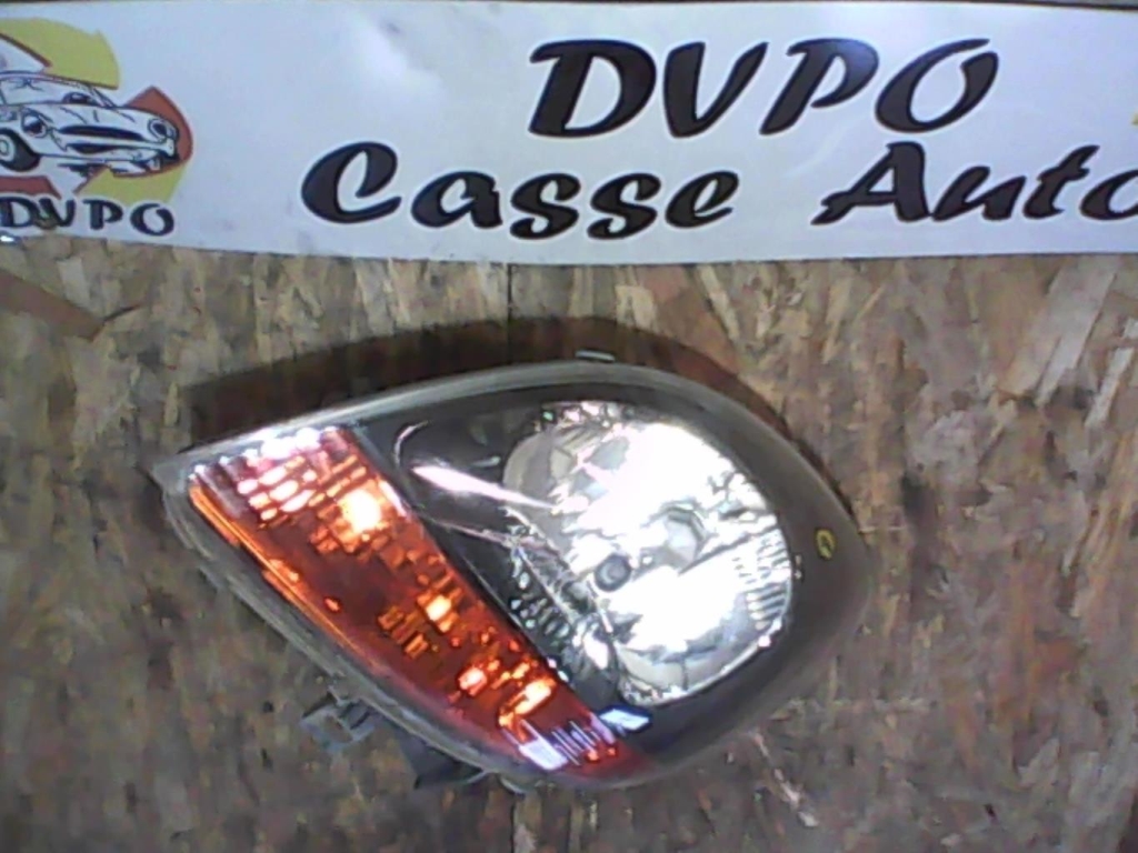 Gruppo ottico anteriore principale sinistro (luci)(faro)