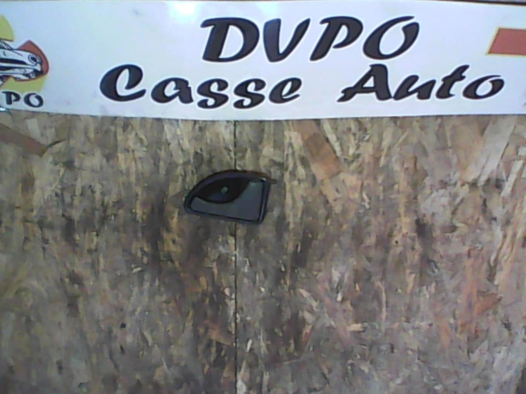 Poignee interieur avant droit
