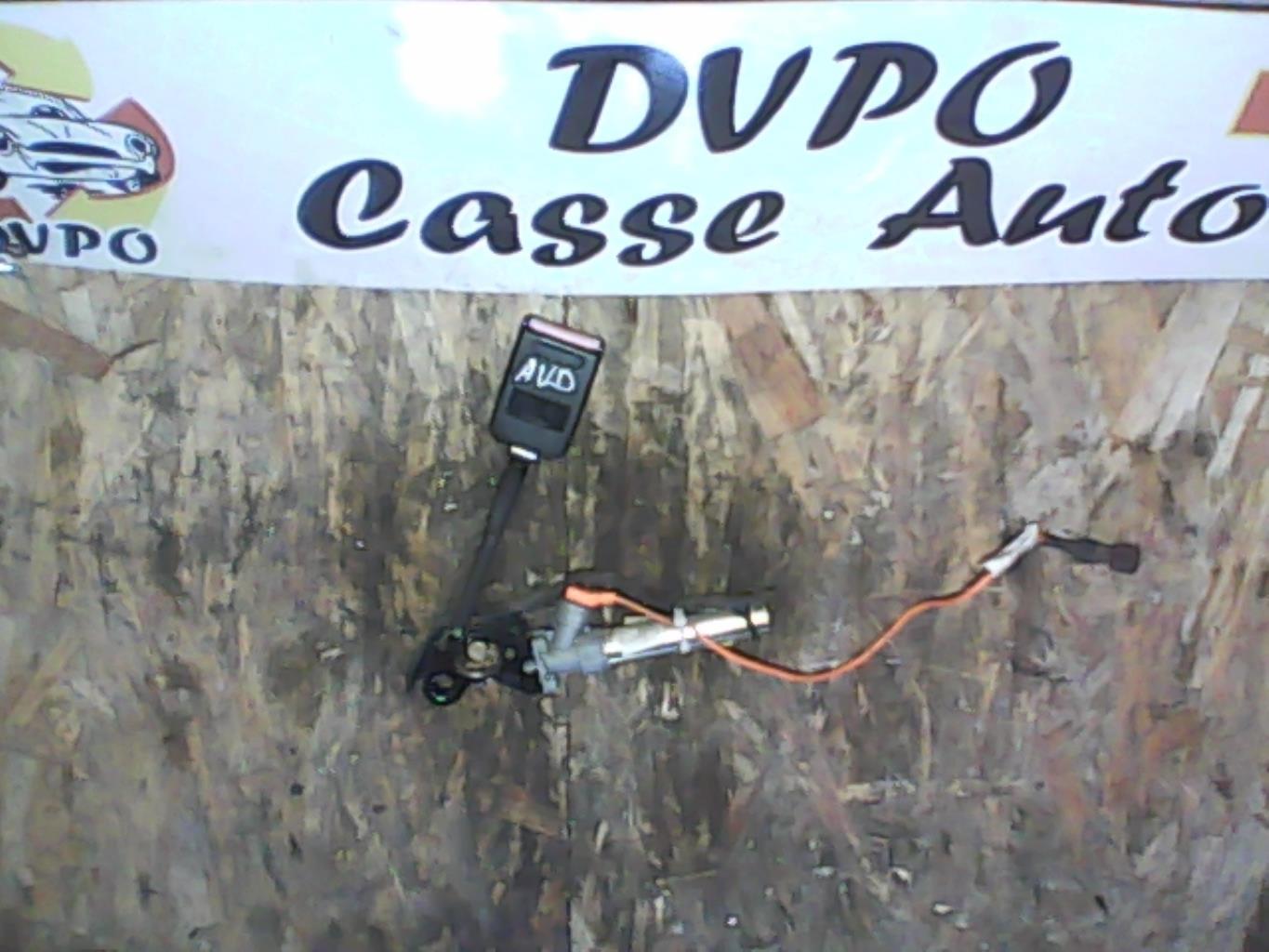 Aggancio cintura sicurezza anteriore destro