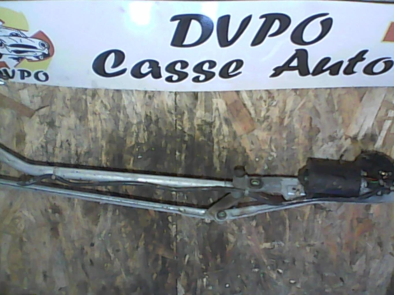 Motore tergicristallo anteriore