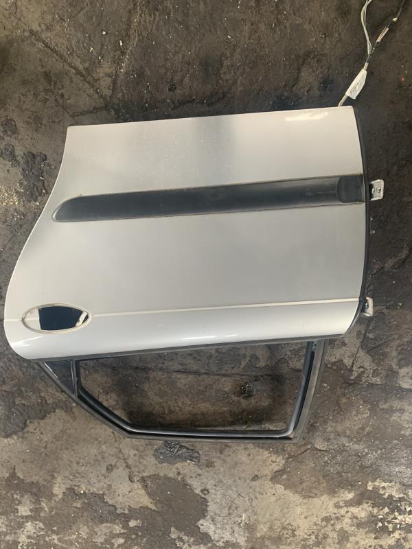 Porte arriere gauche