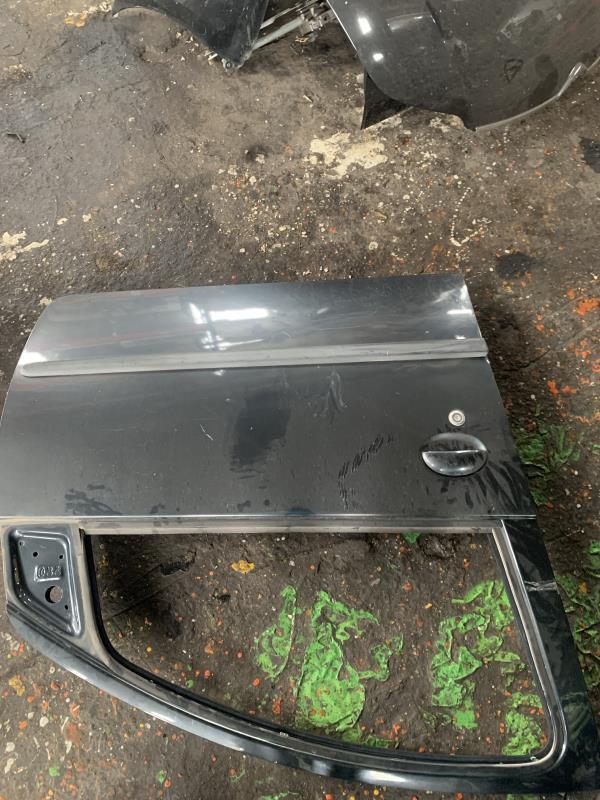 Porte avant droit