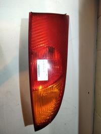 Fanale posteriore principale sinistro (luci)