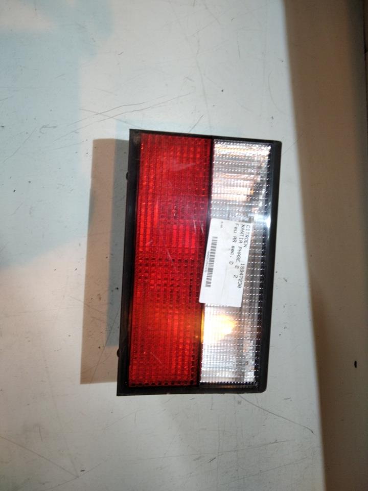 Feu arriere secondaire droit (feux) CITROEN XANTIA PHASE 2 Essence - 1