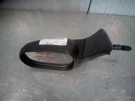Retrovisor izquierdo