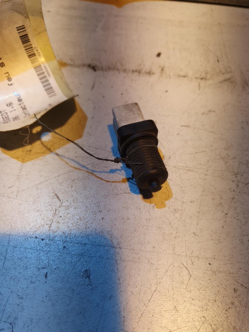 Contattore luce stop PEUGEOT 206 PHASE 1 Gasolina - 1