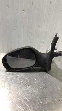 Retrovisor izquierdo