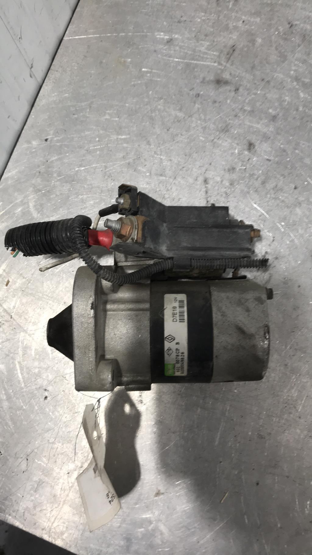 Demarreur RENAULT CLIO 2 PHASE 2 Essence - 1