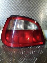 Fanale posteriore principale sinistro (luci)