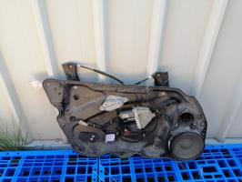 Leve vitre electrique avant gauche