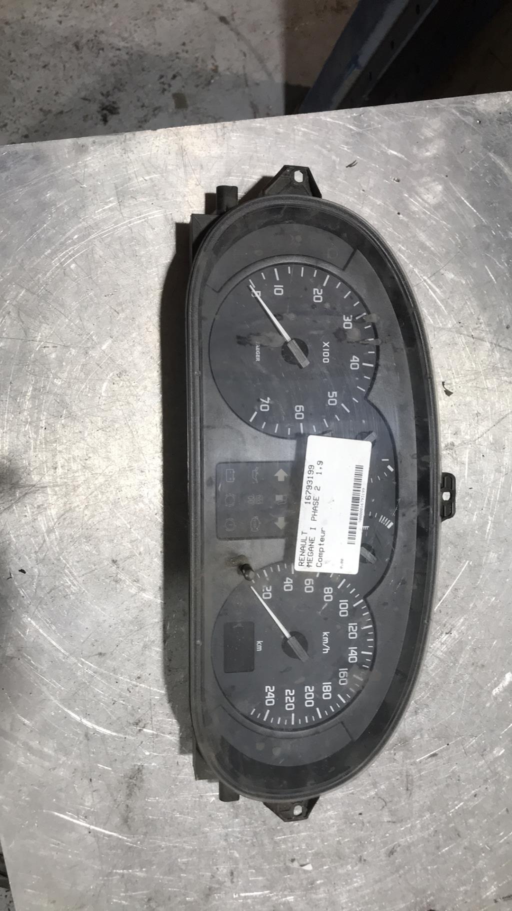 Compteur RENAULT MEGANE 1 PHASE 2 Diesel - 1