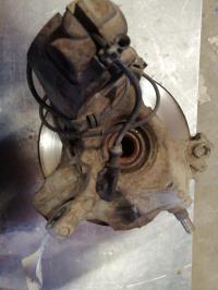 Fusee avant gauche