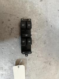Interruttore lavacristalli anteriore sinistro