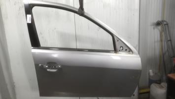 Porte avant droit