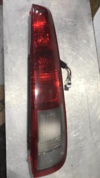 Fanale posteriore principale destro (luci)