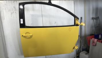 Porte avant droit