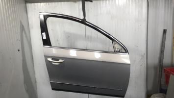 Porte avant droit