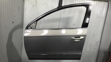 Porte avant gauche
