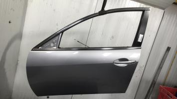 Porte avant gauche