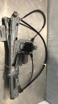 Leve vitre electrique avant droit