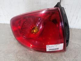 Fanale posteriore principale sinistro (luci)
