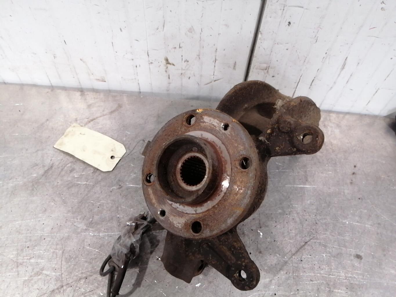 Fusee avant droit RENAULT MEGANE 2 PHASE 1 Diesel - 1