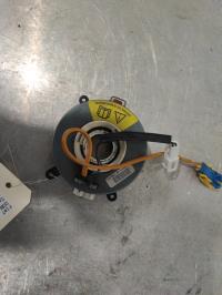 Contactor giratorio