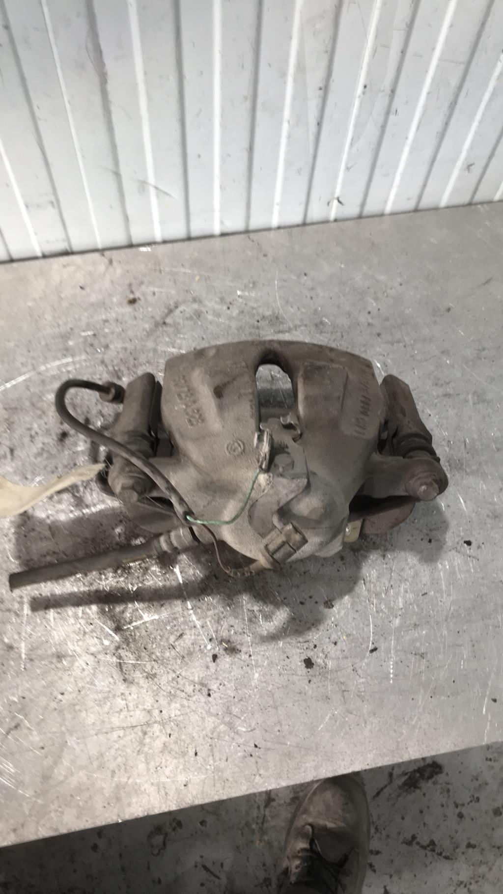 Pinza freni anteriore sinistra CITROEN C8 Diésel - 1