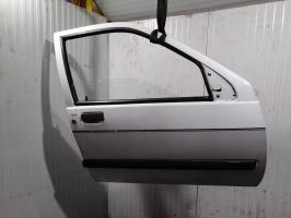 Porte avant droit