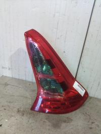 Fanale posteriore principale destro (luci)