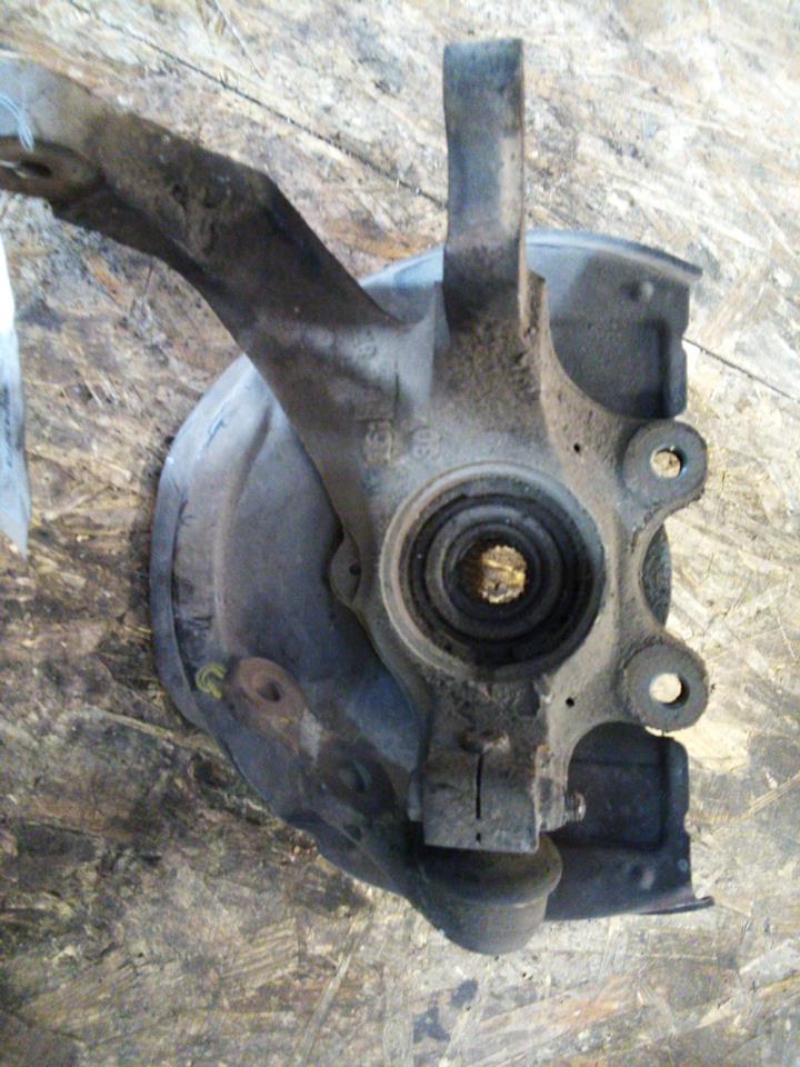 Fusee avant gauche OPEL CORSA A PHASE 1 Essence - 1