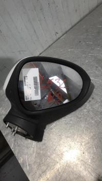 Retrovisor derecho