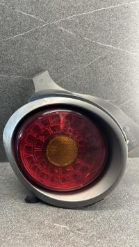 Fanale posteriore principale sinistro (luci)