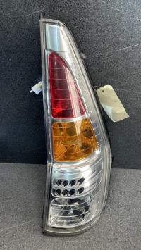 Fanale posteriore principale destro (luci)